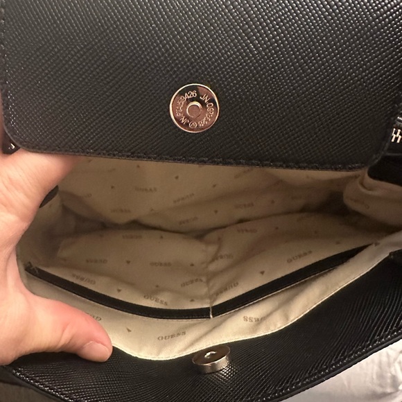 GUESS Noelle Girlfriend Satchel - Picture 8 of 10